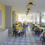 Umberto Hotel