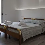Hotel Umberto Ricadi