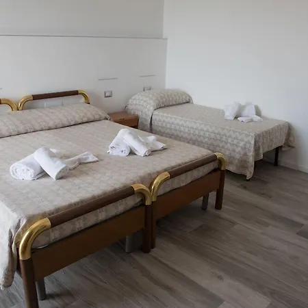 Hotel Umberto Ricadi