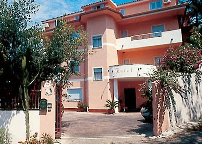 Hotel Umberto Ricadi