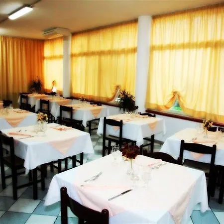 Szálloda Umberto 3*